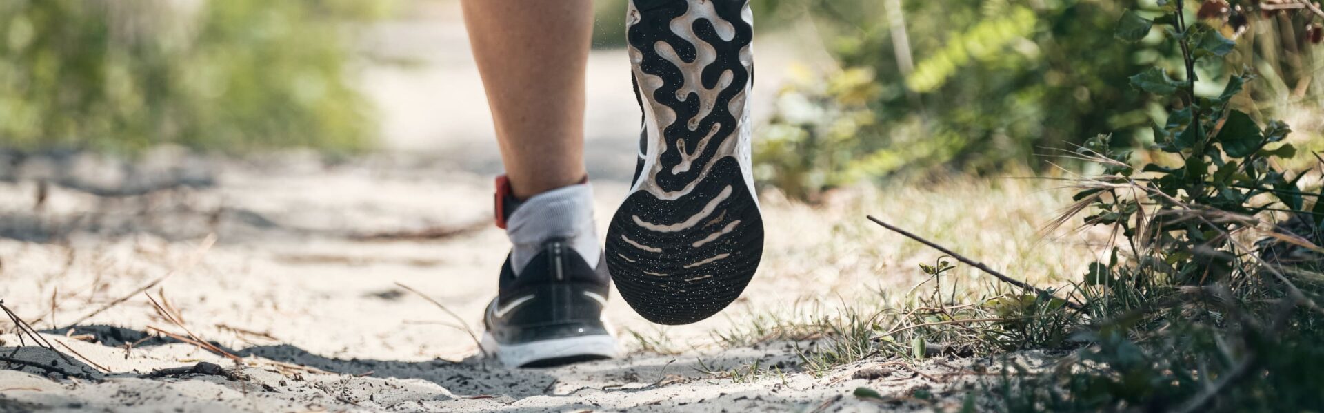 How to prevent and treat blisters?